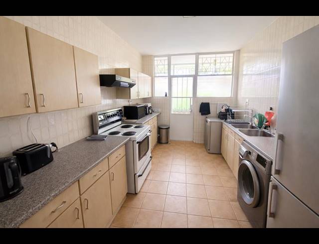 4 BEDROOM TOWNHOUSE FOR SALE IN ST ANDREWS